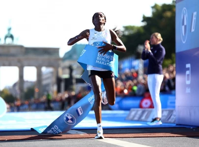assefa misses women s world record at berlin marathon assefa misses women s world record at berlin marathon