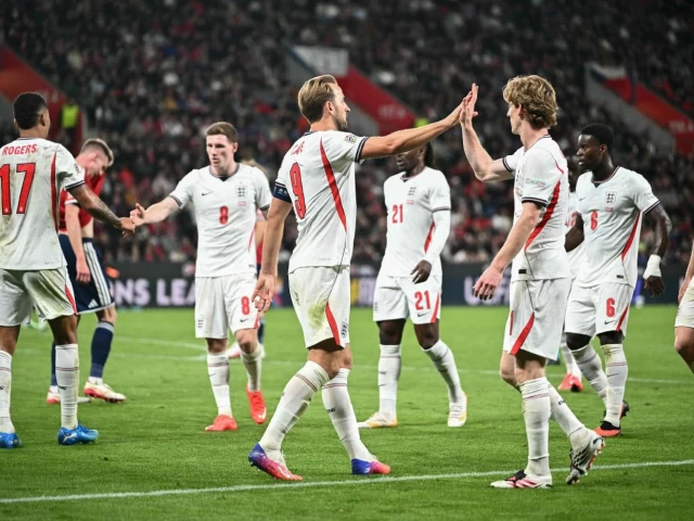 England break down stubborn Czechs