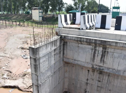 pakistan nears completion of kartarpur corridor bridge pakistan nears completion of kartarpur corridor bridge