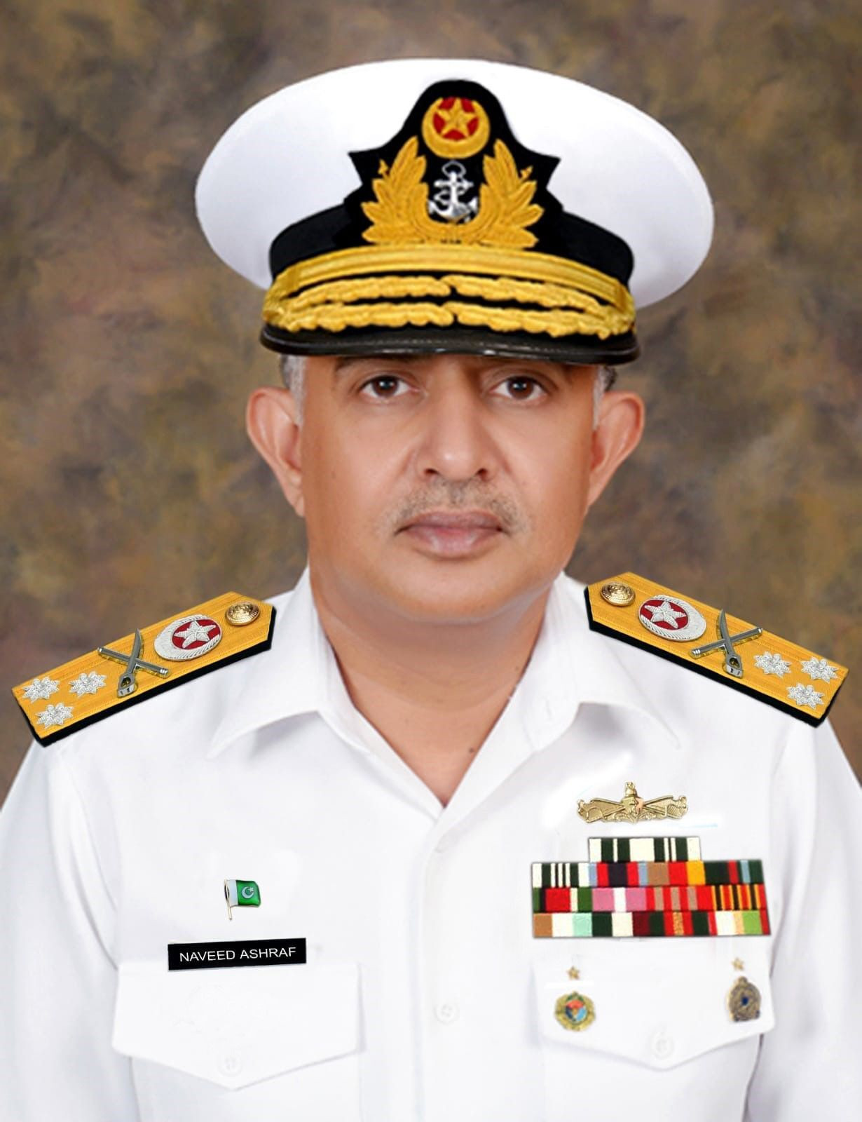 Vice Admiral Naveed Ashraf appointed new naval chief | The Express Tribune