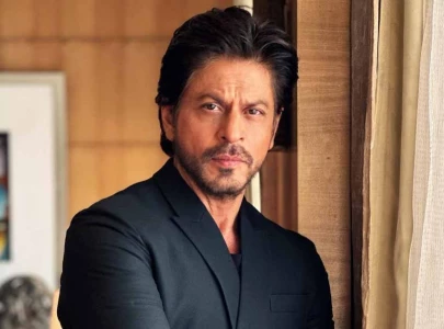 mumbai police detain lawyer who threatened shah rukh khan