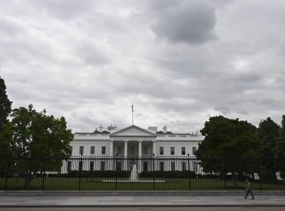 biden to return to white house on tuesday