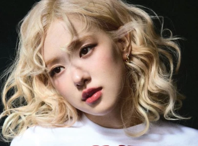 blackpink s ros opens up about being a workaholic depression and stress induced shingles