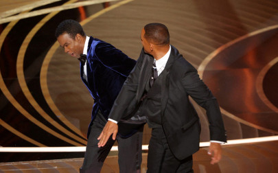 will smith stuns oscars audience after smacking chris rock onstage will smith stuns oscars audience after smacking chris rock onstage
