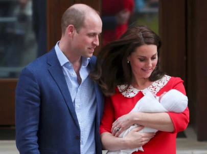 prince william and kate middleton break royal travel rules for family trips