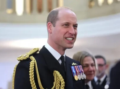prince william poised to return to royal duties for the first time since kate s cancer reveal