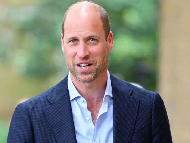 fans react to prince william s beard look apologize right now for being so hot