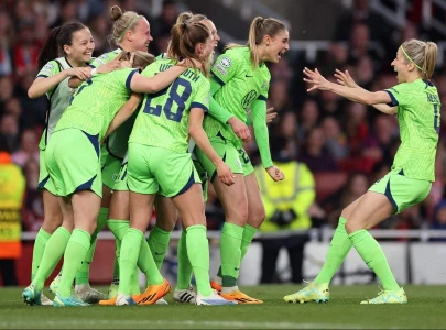 wolfsburg beat arsenal to reach final wolfsburg beat arsenal to reach final