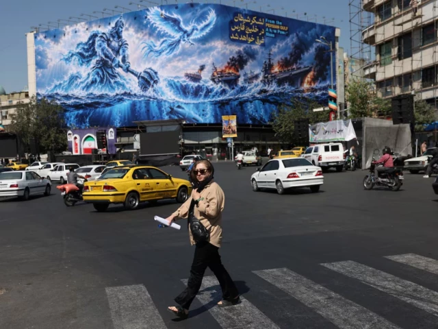 Iranian flights cancelled as new US 'D-Day' sanctions take effect