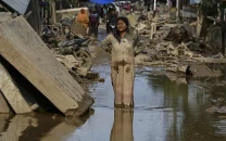flood toll passes 900 in indonesia flood toll passes 900 in indonesia