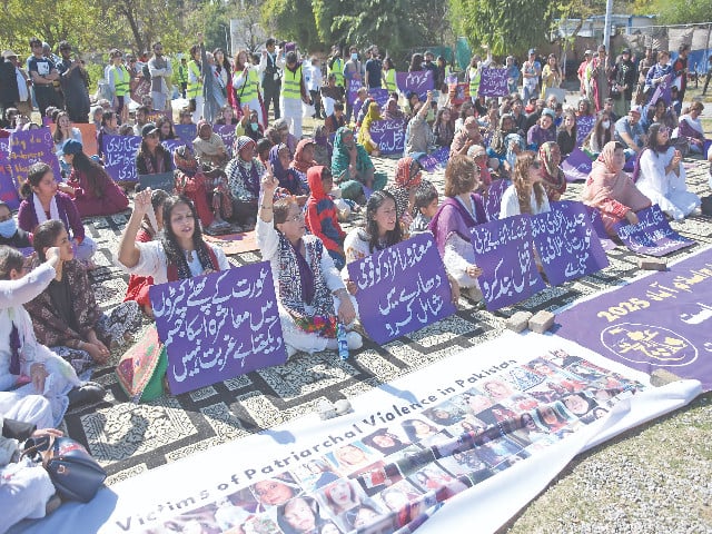 social society activists take part in a demonstration to mark the international women s day in islamabad photo online