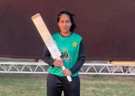 ayesha and eyman hand challengers second win in national women s one day tournament