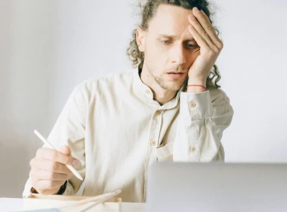 australia introduces right to disconnect for millions of workers australia introduces right to disconnect for millions of workers