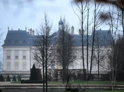 saudi prince stays in world s most expensive home during paris trip
