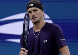 zverev sweeps into us open third round