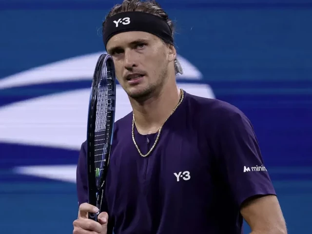 alexander zverev eased past world number 60 jacob fearnley 6 4 6 4 6 4