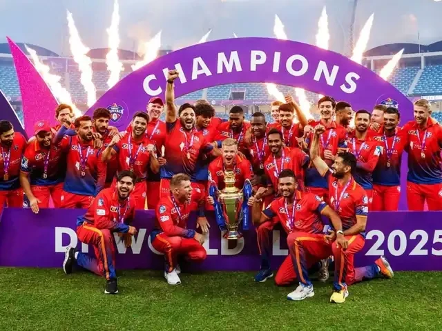 dubai capitals with ilt20 2025 trophy photo x ilt20official dubai capitals with ilt20 2025 trophy photo x ilt20official