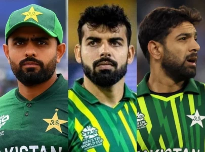 babar azam among players distancing themselves from fans in us following haris rauf s altercation babar azam among players distancing themselves from fans in us following haris rauf s altercation