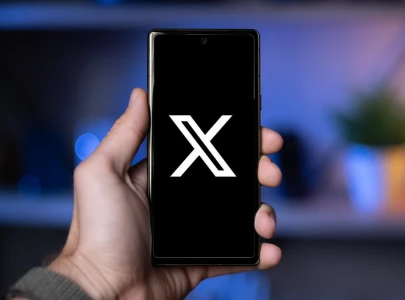 x back up after brief outage hits us users downdetector shows