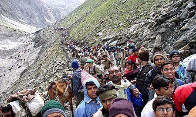 amaranth yatra begins amidst tensions in kashmir amaranth yatra begins amidst tensions in kashmir