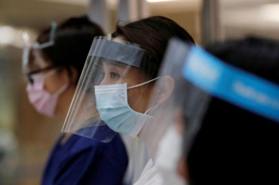 japan health workers snub covid 19 database as pm suga seeks to digitise government japan health workers snub covid 19 database as pm suga seeks to digitise government