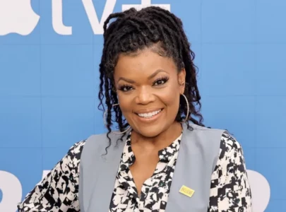 yvette nicole brown slams chevy chase cnn documentary keep my name out of your mouth