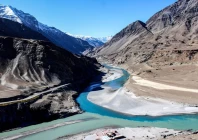 a view of zanaskar river which is a part of river indus in ladakh area photo pixabay