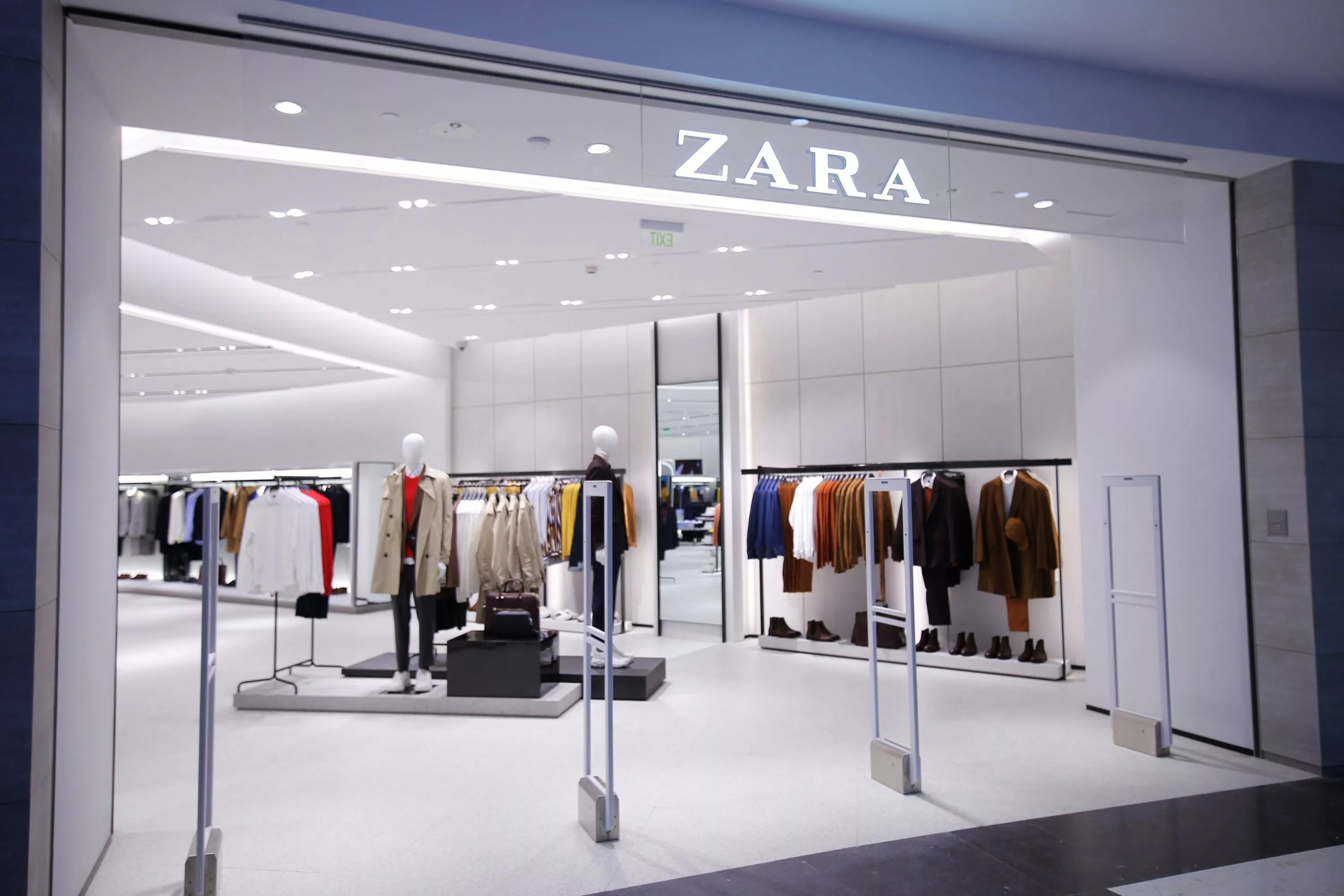 zara designer head s anti muslim anti palestine remarks cause uproar zara designer head s anti muslim anti palestine remarks cause uproar