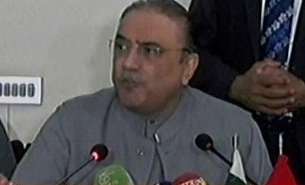 Asif Ali Zardari addresses the media. EXPRESS NEWS SCREENGRAB