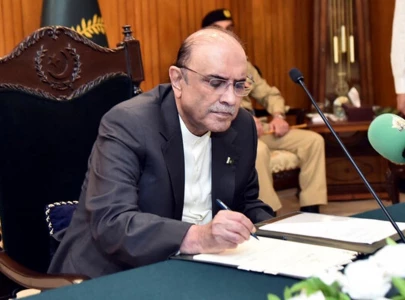 president zardari signs 27th constitutional amendment into law president zardari signs 27th constitutional amendment into law