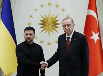 ukraine s zelenskiy in istanbul for security talks with erdogan
