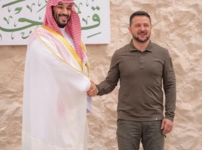 ukraine s zelenskiy makes surprise visit to saudi arabia ukraine s zelenskiy makes surprise visit to saudi arabia