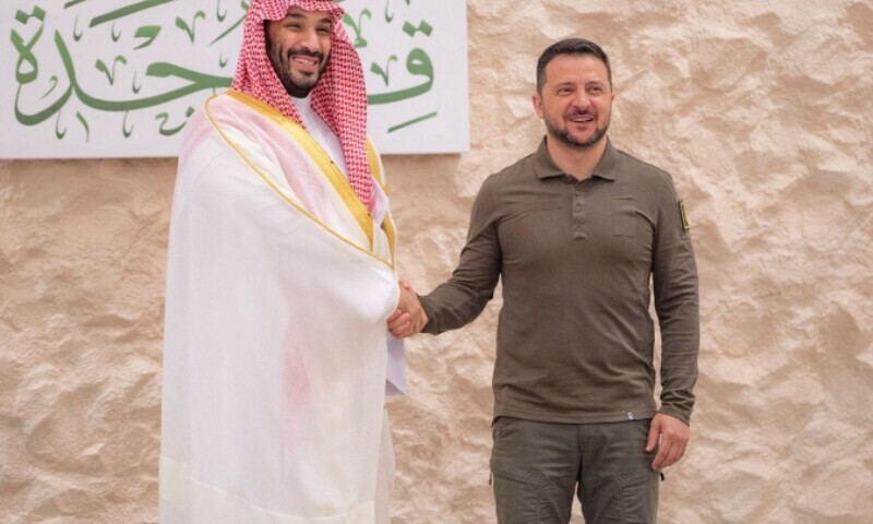 saudi crown prince mohammed bin salman shakes hands with ukrainian president volodymyr zelenskiy ahead of the arab league summit in jeddah saudi arabia may 19 2023 photo reuters