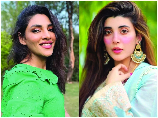 zhalay and urwa worked together in aik pagal si larki 2013 photos file zhalay and urwa worked together in aik pagal si larki 2013 photos file