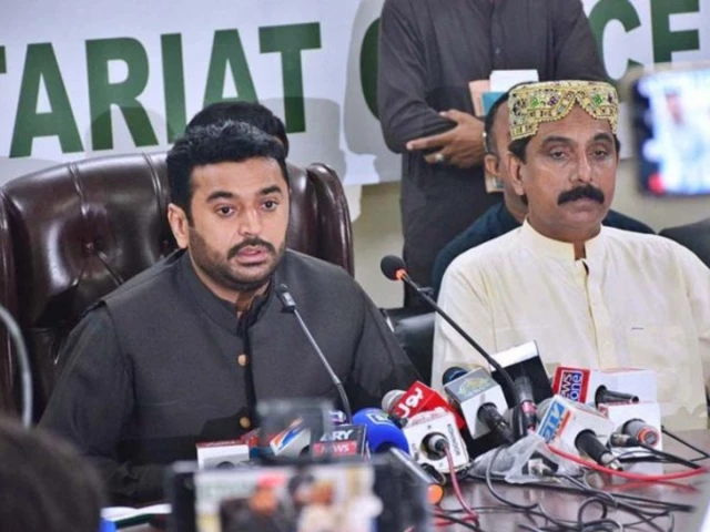mayor hyderabad kashif shoro l addressing to press conference at mayor office photo app