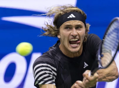 zverev outduels sinner at us open